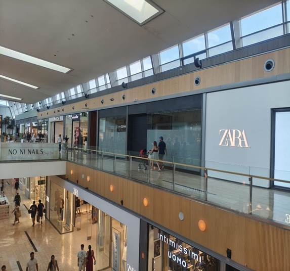 El local, ya vacío, del Zara Home en Puerto Venecia cerró el pasado fin de semana.